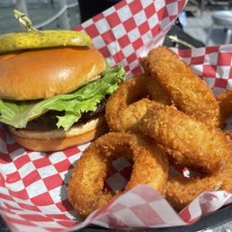 Lakeside Burger
