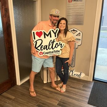 Desha Byars - Top Tier Realty - Buying our home 2024 - Real Estate Agents Near Me - Vidor, Texas