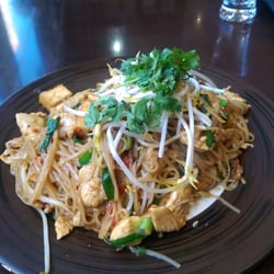 Tasty Thai By Meow Thai - Best plate of pad thai