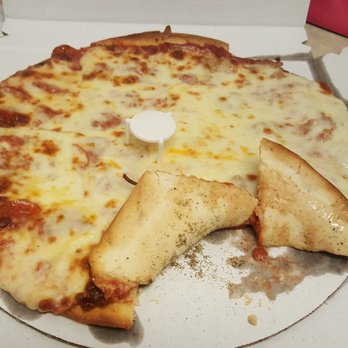 Suparossa Pizza - Pizza ordered extra well done.. came raw. Jeff the manager refused to do a refund and hung up on me. - Pizza Near Me - Chicago, Illinois