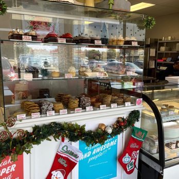 Moonlight Cakes - Bakeries Near Me - Bedford, Texas
