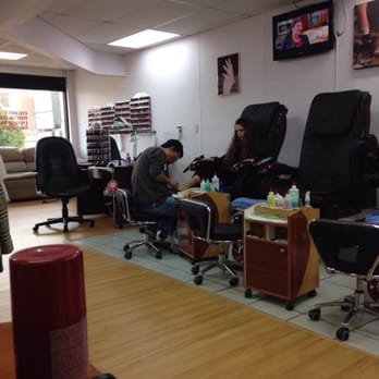 Anna's Nail Salon - Nail Salons Near Me - Champaign, Illinois