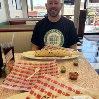 Bonny's Cafe - Cafes Near Me - El Paso, Texas