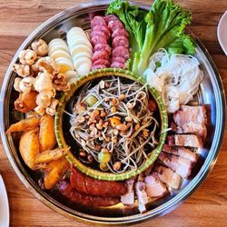 Duck N Good Food Place - Duckin papaya tray