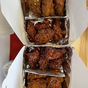 Noori Chicken/ Pocha - From the top down: garlic soy, sweet&mild, hot&spicy, chili soy - Korean Near Me - Clawson, Michigan