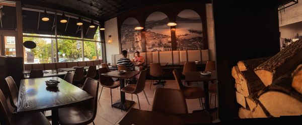 Jay's Artisan Pizzeria by null