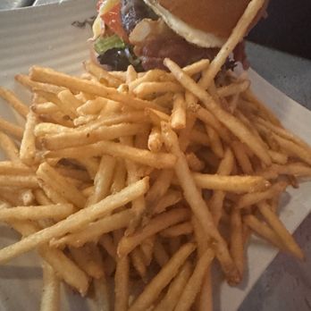 Emberz - Hamburger and fries - Wine Bars Near Me - Sonora, California