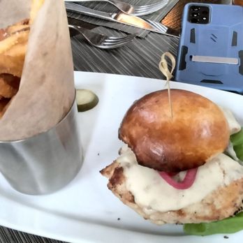 Gunther & Co - Chicken sandwich and fries - Seafood Near Me - Baltimore, Maryland
