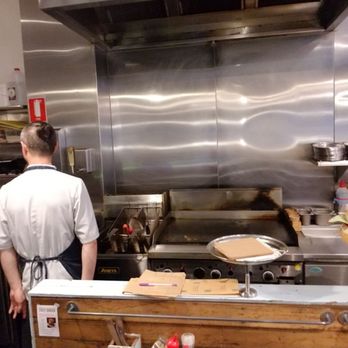 Metro Burgers - Clean chef - Burgers Near Me - Melbourne, VIC