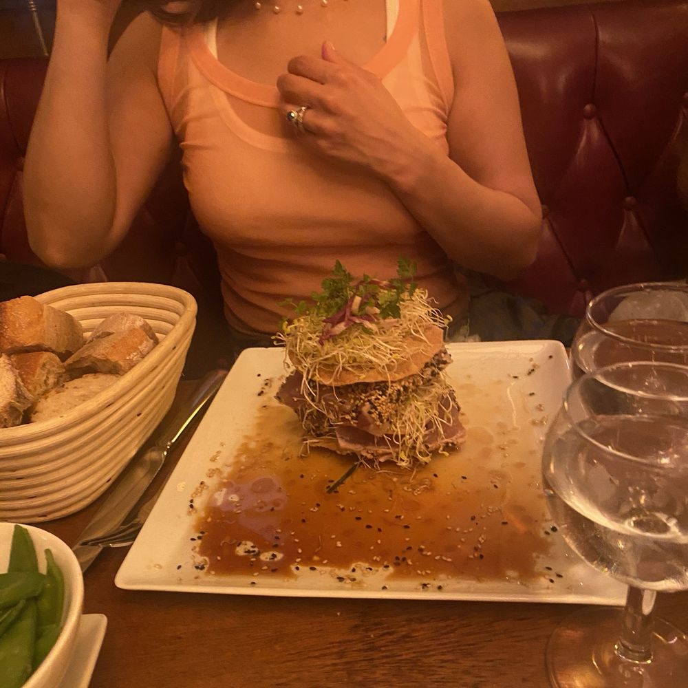 THE BEST 10 Restaurants near MARAIS, PARIS, FRANCE - Le Comptoir de la  Gastronomie, Au Bourguignon du Marais, Le Ptit Bistro - Yelp