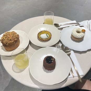 Lysee - Flatiron, V.I.C cake, Corn brioche, Petit jardin, Herbed calamansi juice - Desserts Near Me - New York, New York Lysee - Flatiron, V.I.C cake, Corn brioche, Petit jardin, Herbed calamansi juice - Desserts Near Me - New York, New York