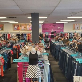 Plato's Closet - Accessories Near Me - Denver, Colorado Plato's Closet - Accessories Near Me - Denver, Colorado