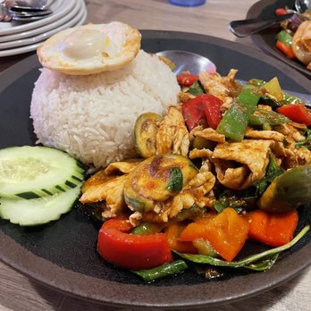 Khao Kang Thai Kitchen - Kow prik kang kai dow - Thai Near Me - Mountain View, California Khao Kang Thai Kitchen - Kow prik kang kai dow - Thai Near Me - Mountain View, California
