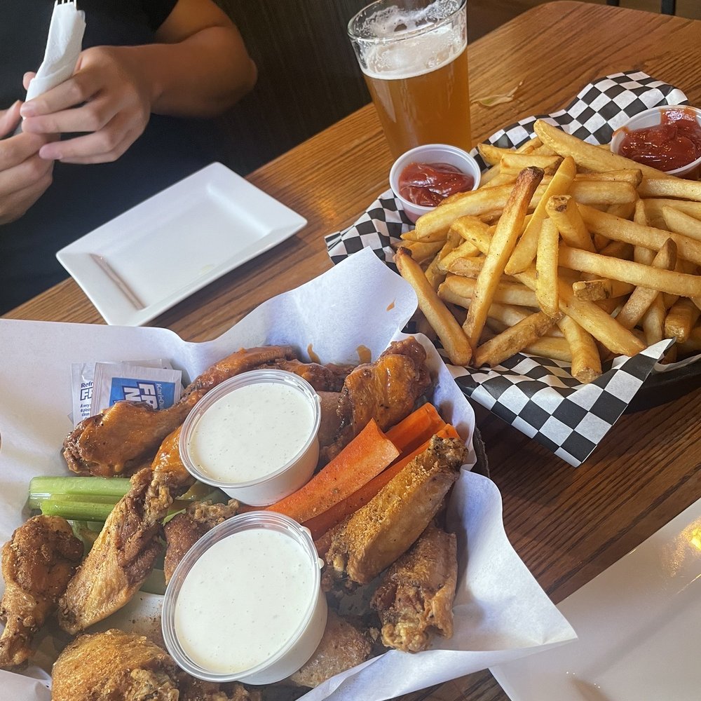 15 piece wings 15 piece wings