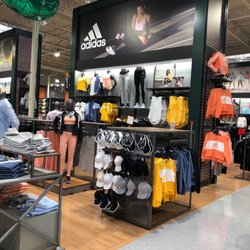 DICK'S Sporting Goods