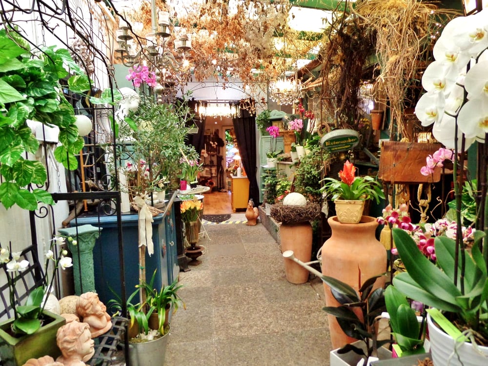 FLOWER & FLAIR Updated April 2024 Neusurenland 96, Hamburg, Germany Florists Phone