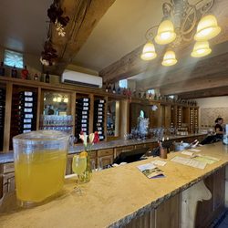 Casa Rondena Winery - Bar area where you order your wine