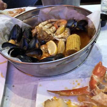 The Boiling House - Cajun/Creole Near Me - Cherry Hill, New Jersey