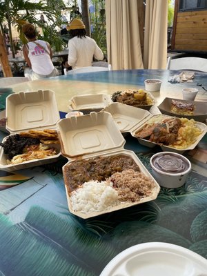 Naomi's Garden Restaurant & Lounge by null