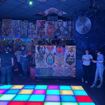 Stardust Pinbar - Lounges Near Me - Phoenix, Arizona