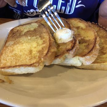 Cracker Barrel Old Country Store - Mamas Momma's French Toast Breakfast - Breakfast & Brunch Near Me - Kingsland, Georgia Cracker Barrel Old Country Store - Mamas Momma's French Toast Breakfast - Breakfast & Brunch Near Me - Kingsland, Georgia