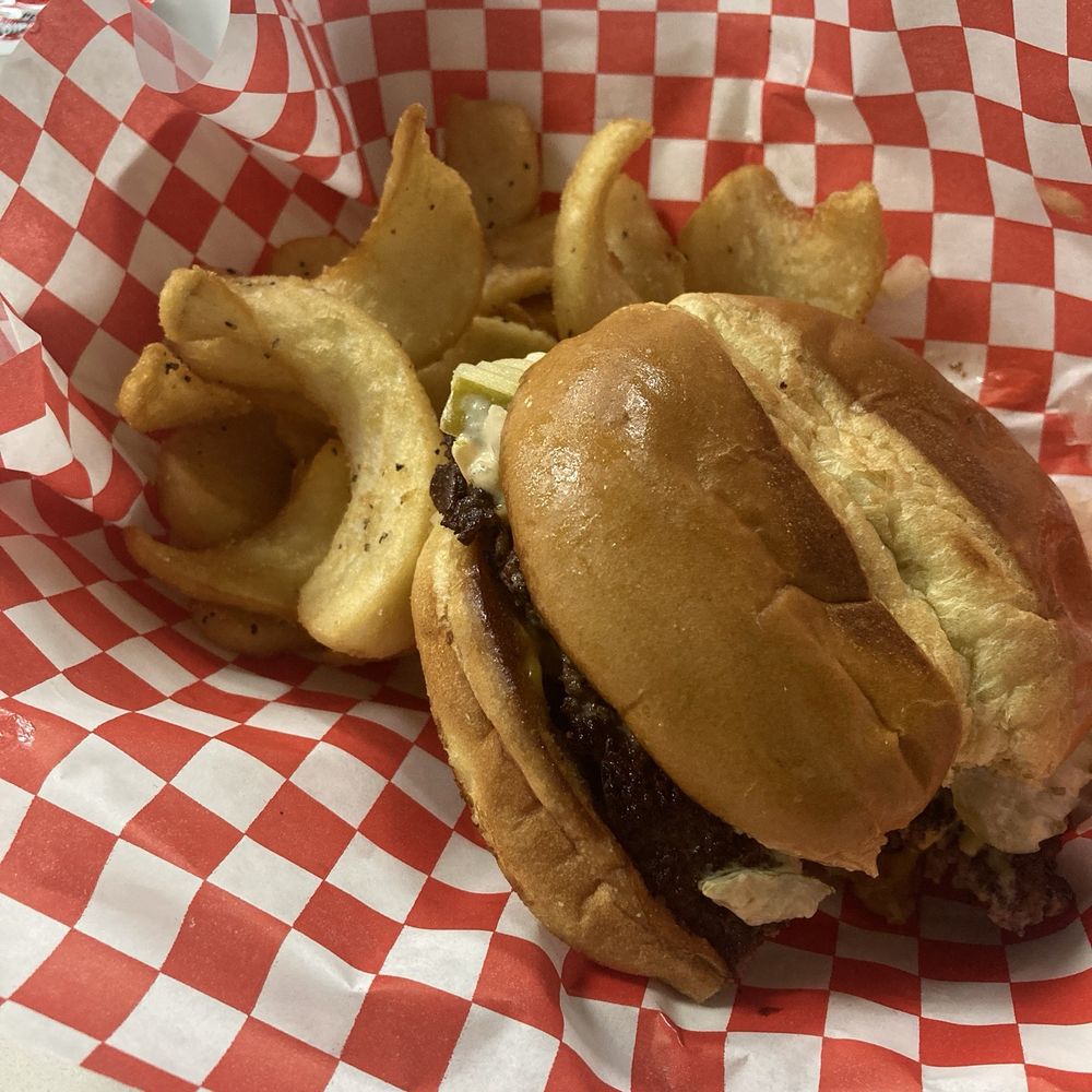 Smash And Slice - Double with sauce and onions and a side of fries. - Pizza Near Me - Las Vegas, Nevada Smash And Slice - Double with sauce and onions and a side of fries. - Pizza Near Me - Las Vegas, Nevada