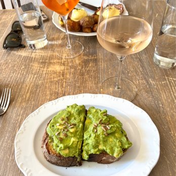 BOBO - Avocado toast - French Near Me - New York, New York