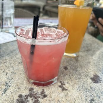 Eclipse di Luna - Alpharetta - Wine Bars Near Me - Alpharetta, Georgia