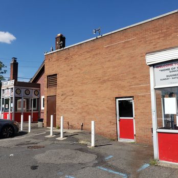 Rutt's Hut - Exterior. - Hot Dogs Near Me - Clifton, New Jersey Rutt's Hut - Exterior. - Hot Dogs Near Me - Clifton, New Jersey