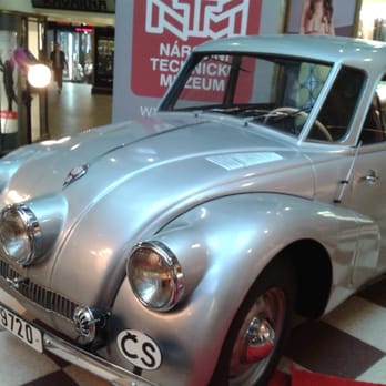 Kino Lucerna - Legendární Tatra - Cinema Near Me - Prague, Puerto Rico