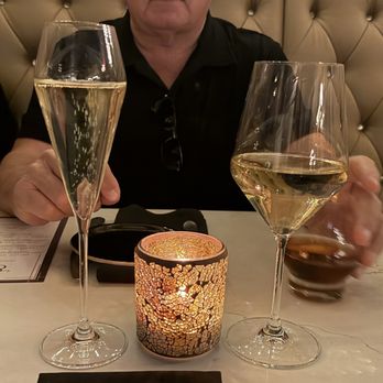 Barley & Smoke - Champagne and wine - Speakeasies Near Me - Peoria, Arizona