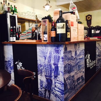 The CorkScrew Wine Bar - Tapas Bars Near Me - Lisbon, 11