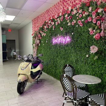 Mochinut - Sarasota - Right side of the store. - Desserts Near Me - Sarasota, Florida