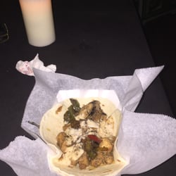 Gourmet Tacos And Sausages - Hawaiian Chicken Taco