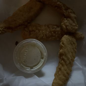 Lumberyard Grub and Pub - Chicken strips for I think nine dollars - Pubs Near Me - Warren, Michigan