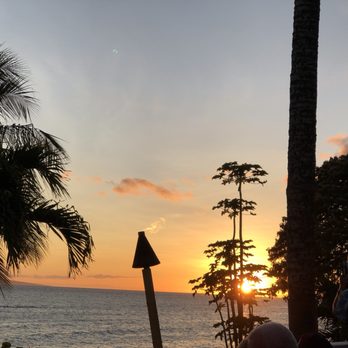 Kimo's Maui - Picture doesn't do a justice...this view was nothing short of cool - Seafood Near Me - Lahaina, Hawaii
