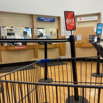 Walgreens - a shopping cart in a store - Drugstores Near Me - Murrieta, California Walgreens - a shopping cart in a store - Drugstores Near Me - Murrieta, California