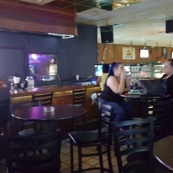 Doodles Billiards - Great place to play pool and eat at. The food is great. The service is amazing! I always have a great time when I come up at doodles - Pool Halls Near Me - Hinesville, Georgia