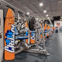 Crunch Fitness - Beaumont