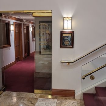 Highlife Massage - Hallway to Marvin's suite - Massage Therapy Near Me - Omaha, Nebraska Highlife Massage - Hallway to Marvin's suite - Massage Therapy Near Me - Omaha, Nebraska