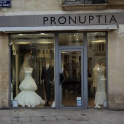 Pronuptia - Nouvelle collection de robes, Place Saint-Projet