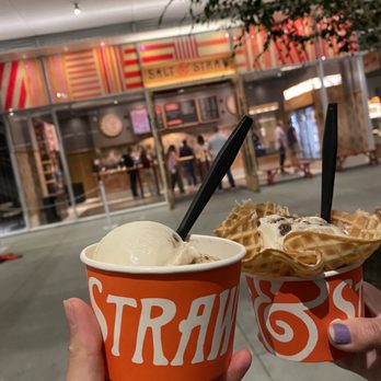 Salt & Straw - Cookie dough - Ice Cream & Frozen Yogurt Near Me - San Ramon, California Salt & Straw - Cookie dough - Ice Cream & Frozen Yogurt Near Me - San Ramon, California