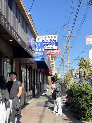 Kim Sơn Restaurant by null