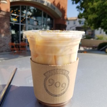 Platform 909 - Golden Latte - Coffee & Tea Near Me - Chino Hills, California Platform 909 - Golden Latte - Coffee & Tea Near Me - Chino Hills, California