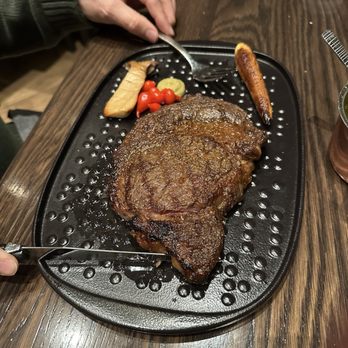 Old Hickory - Steakhouses Near Me - National Harbor, Maryland