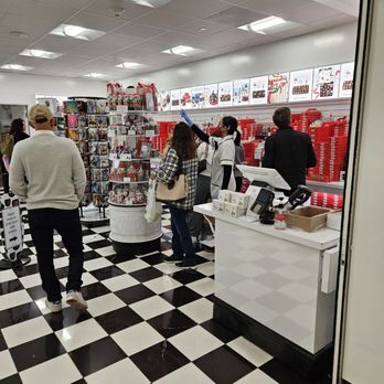 See's Candies - Inside the store - Candy Stores Near Me - Burbank, California