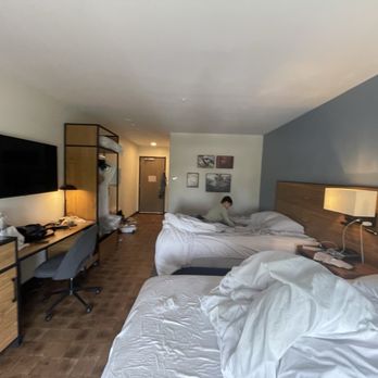 Hotel Indigo Seattle Everett Waterfront - Hotels Near Me - Everett, Washington Hotel Indigo Seattle Everett Waterfront - Hotels Near Me - Everett, Washington