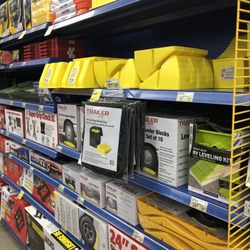 Camping World Supercenter & National Clearance Outlet