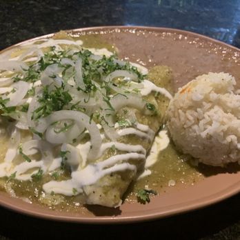 Sharkys - Shrimp enchiladas - Bars Near Me - Mexico, BCN