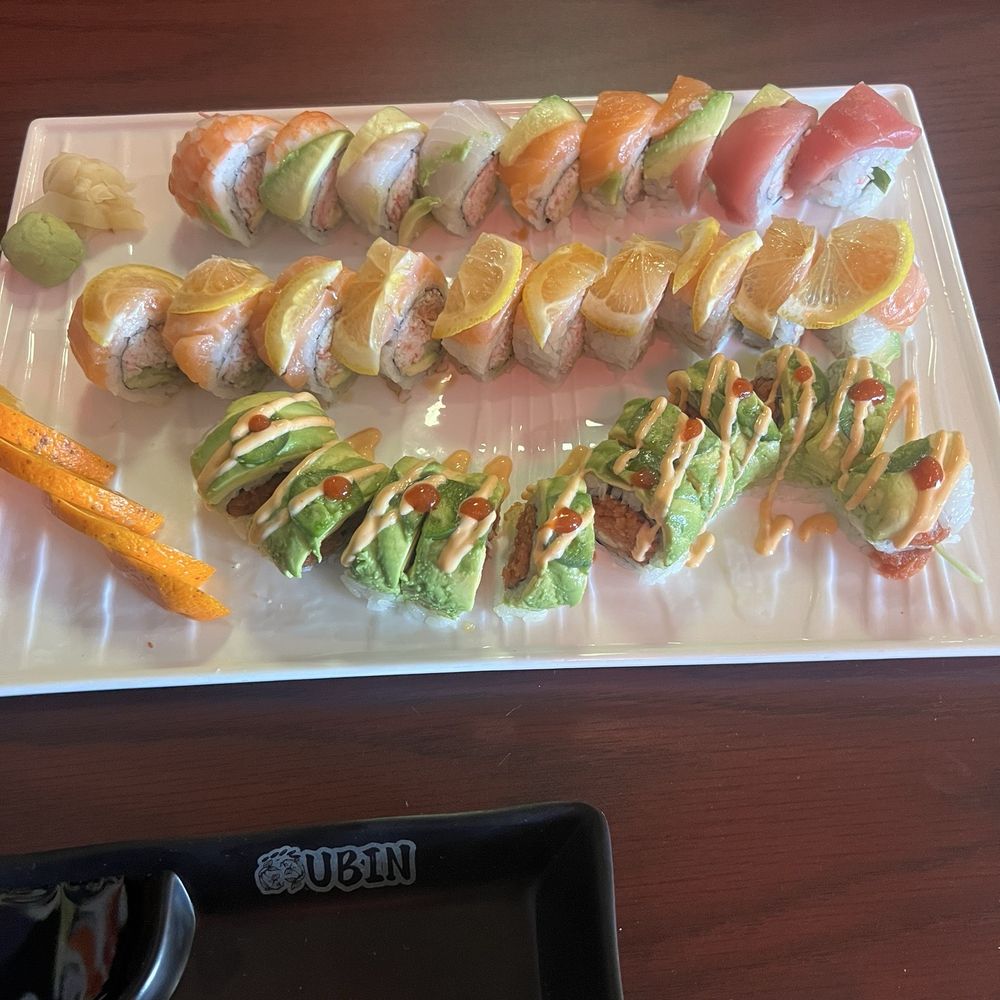 Bottom to top: 911, lemon roll, rainbow (lemon was our fave but all were good) Bottom to top: 911, lemon roll, rainbow (lemon was our fave but all were good)